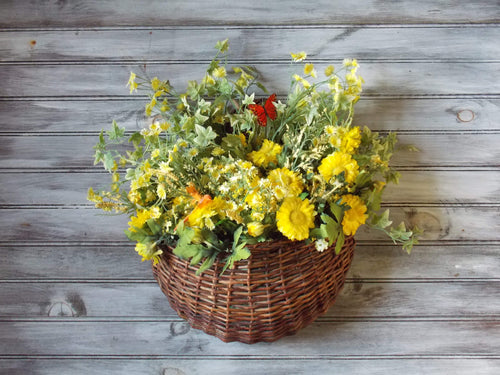 Yellow Door Basket Wreath